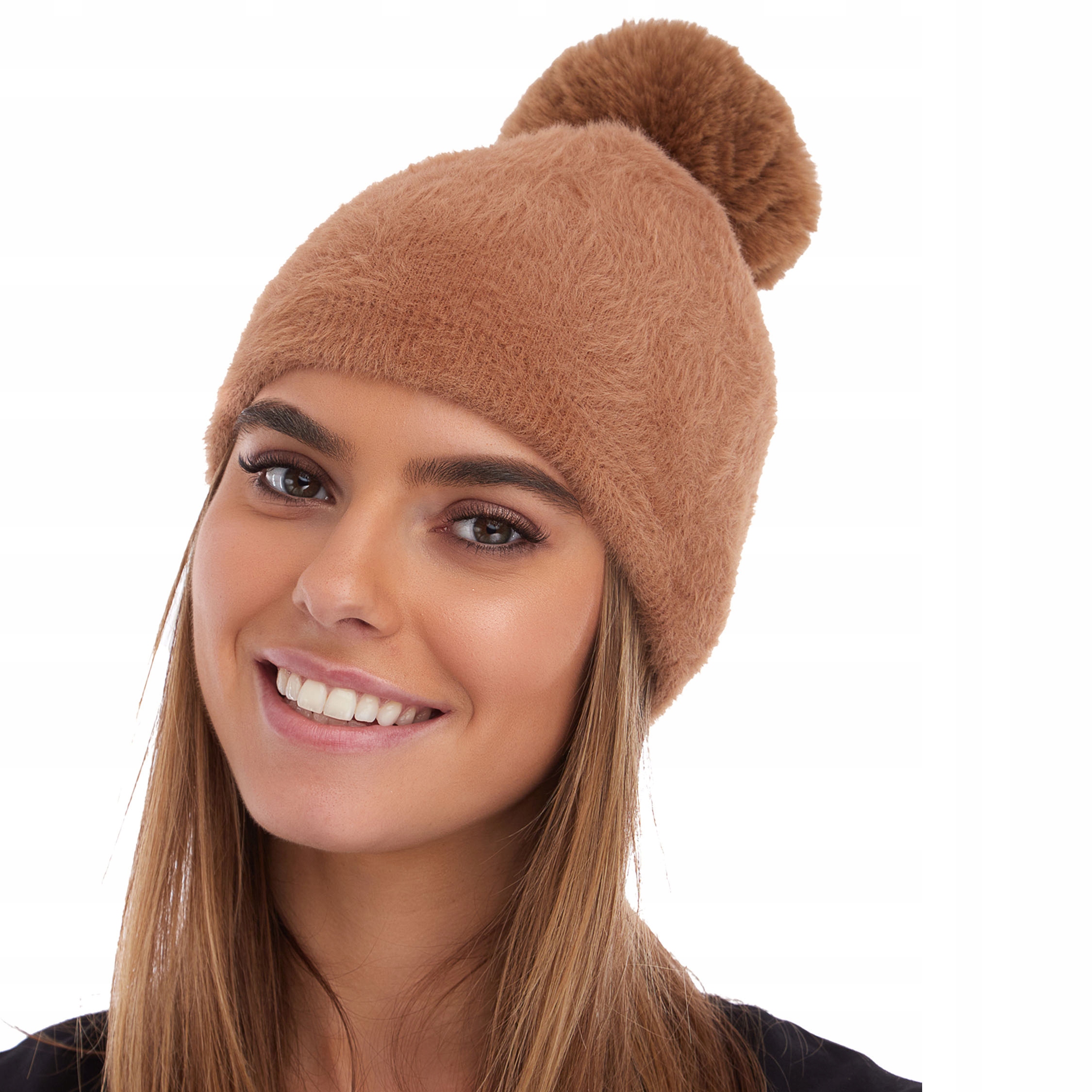 006__Damska Hat s pompom alpaca