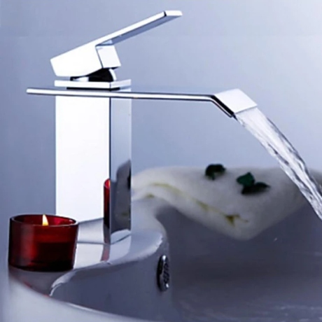 Flacklight faucet, chrómový kohútik