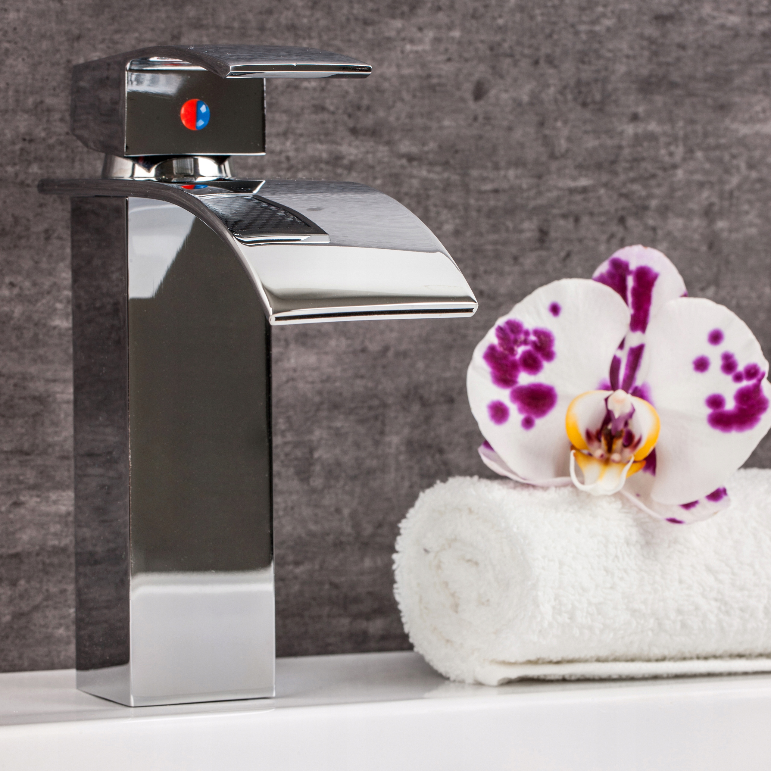 Sink Battery Waterfall Cascade Tap !!!