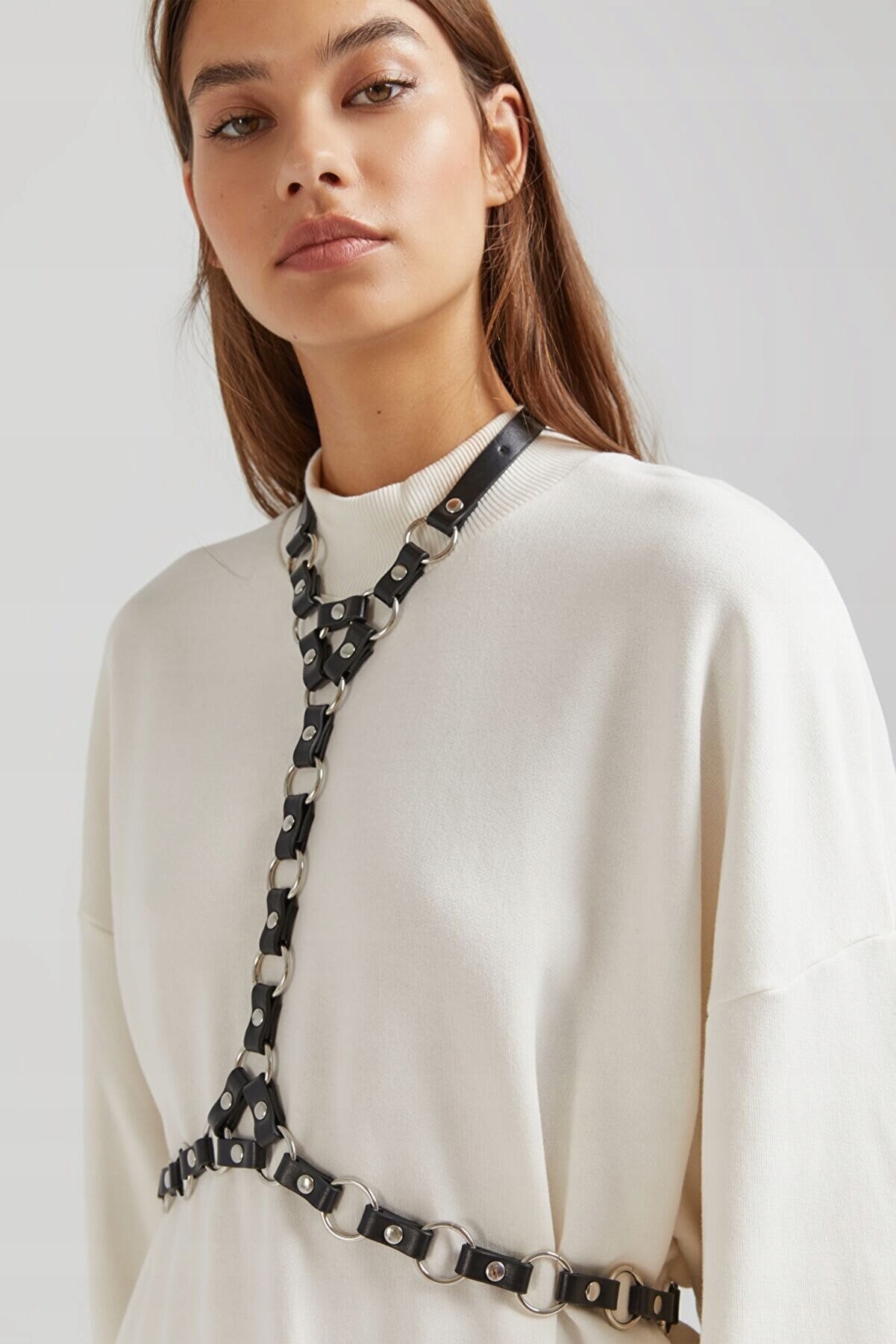 Opasok - Bershka Black Belt - ženský produkt