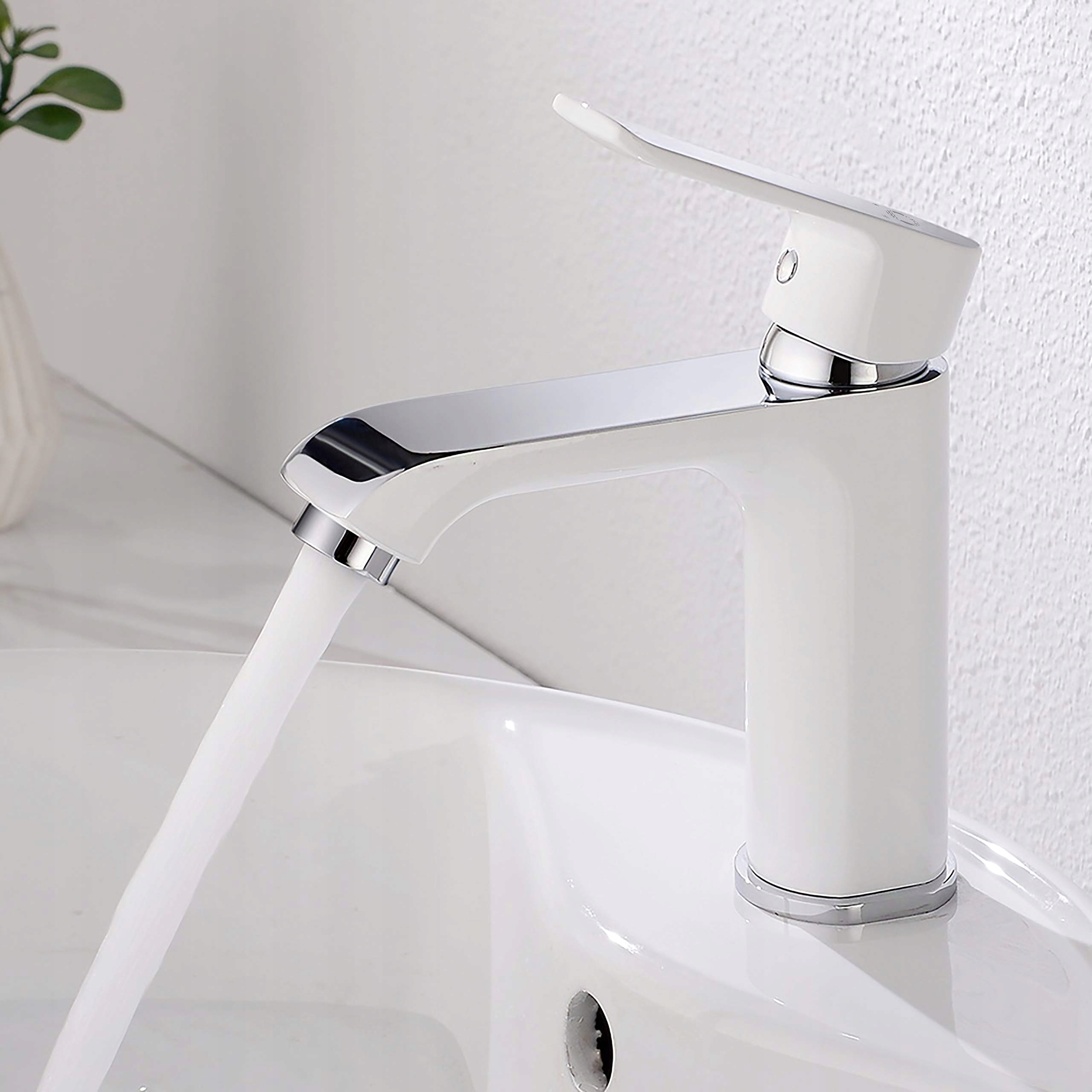 Cecipa White Basin Tap Battery + Chrome