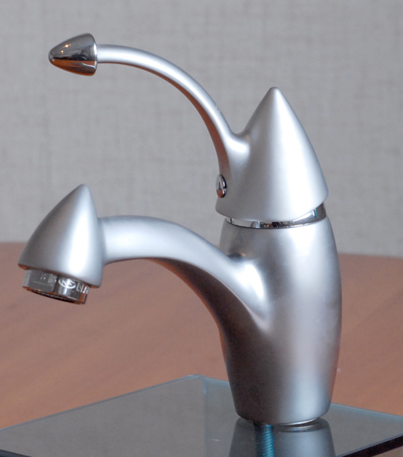 Faris Young Chrome Mat Washbasin faucet