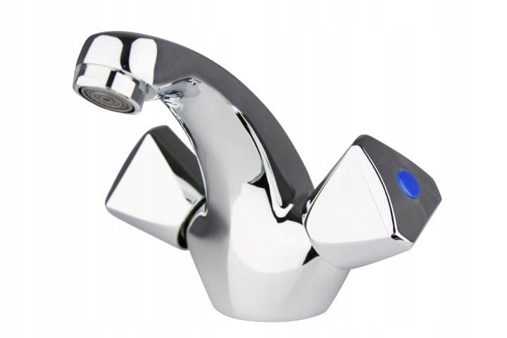 Dva rukotované umývadlo faucet pre malé umývadlá