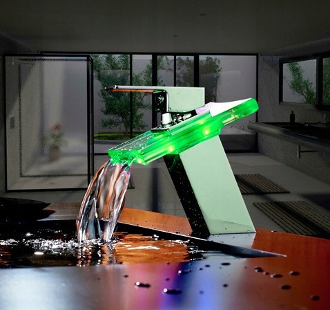 Vodopád batérie Tap Cp -LED C038