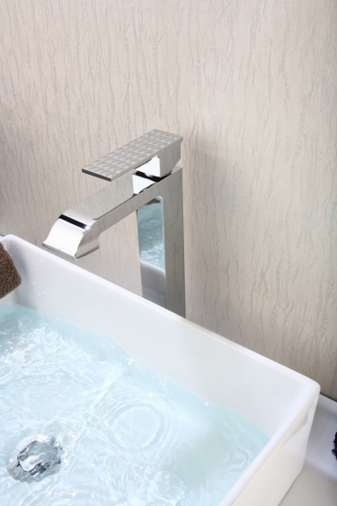 Art Platino Sandama Chrom High Platino Washbasin batéria
