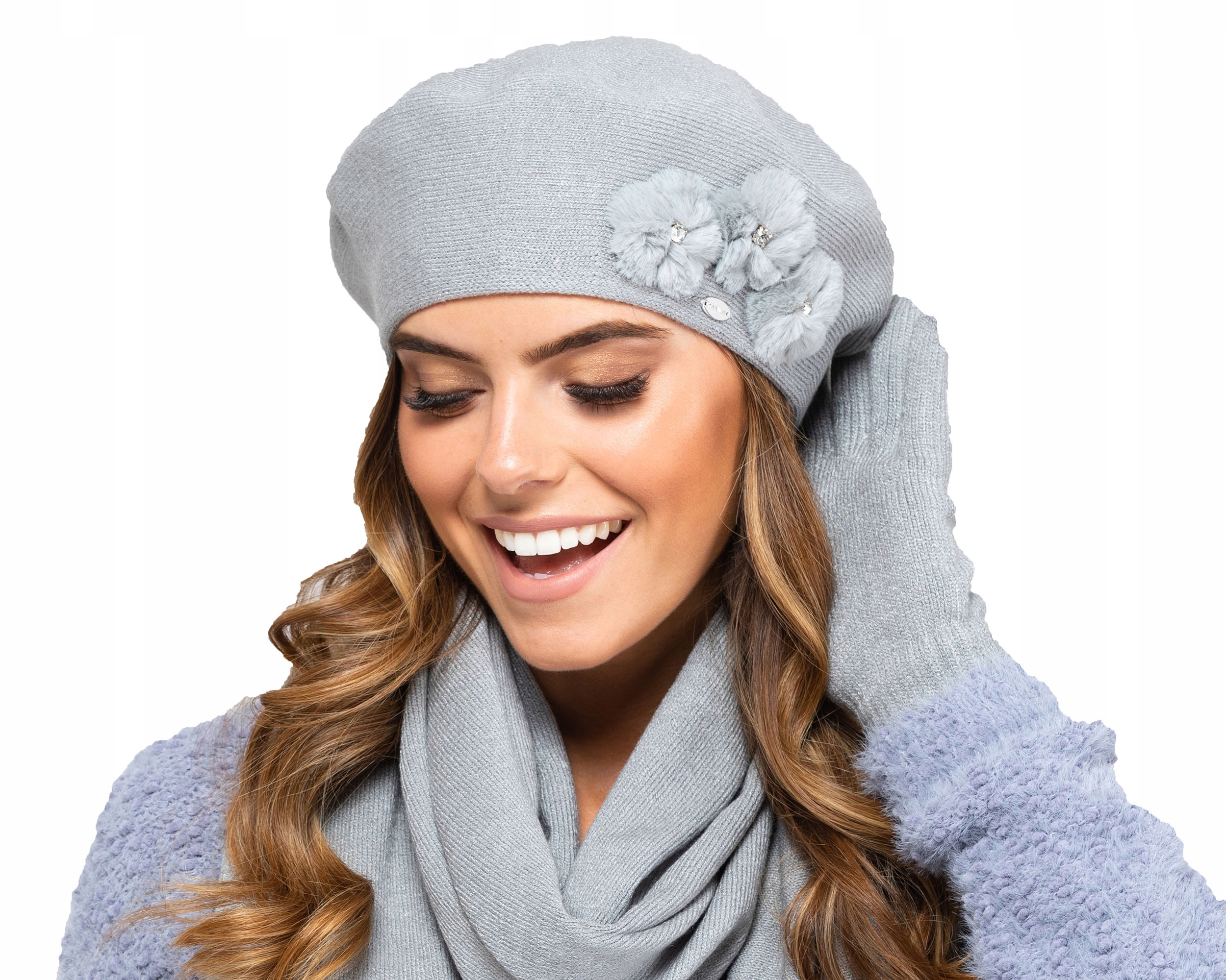 Beret Kamea Gray. Univerzálny akryl