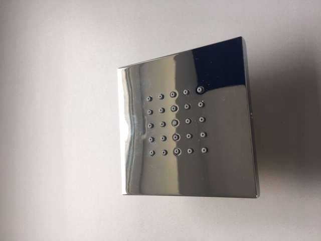 Bočná bočná tryska kov 10x10 Chrome