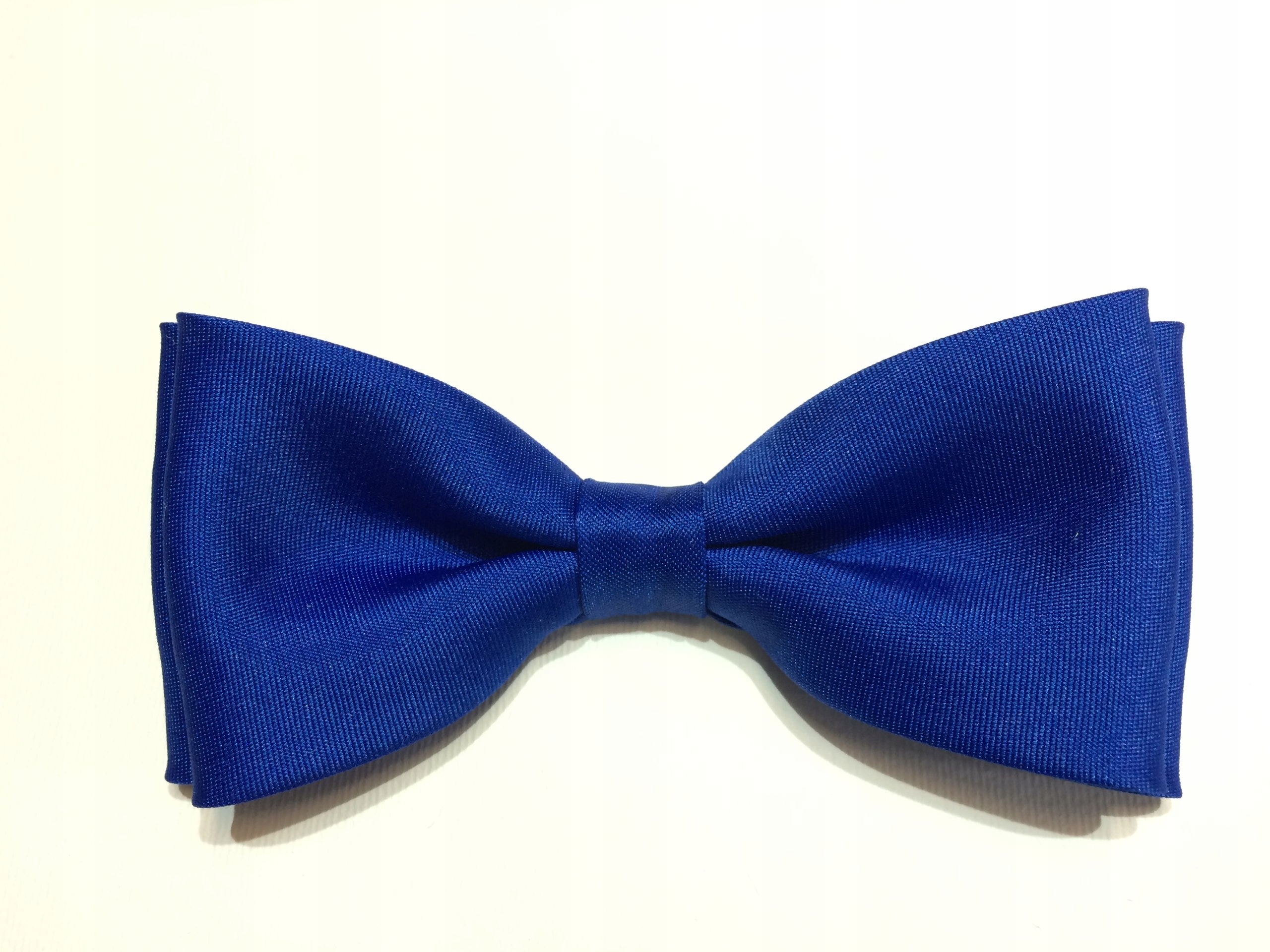 Motýlik CGM SMOOTH UNIFORM biely, hnedý, čierny, červený, ecru, fialový, tmavomodrý, medený, modrý, oranžový, ružový, sivý, viacfarebný, zelený, žltý
