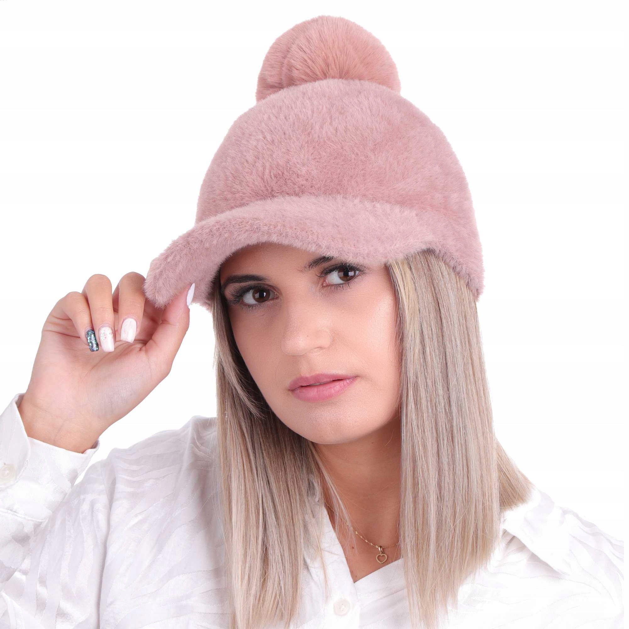 Dámska zimná čiapka so strechou alpaky s pompom