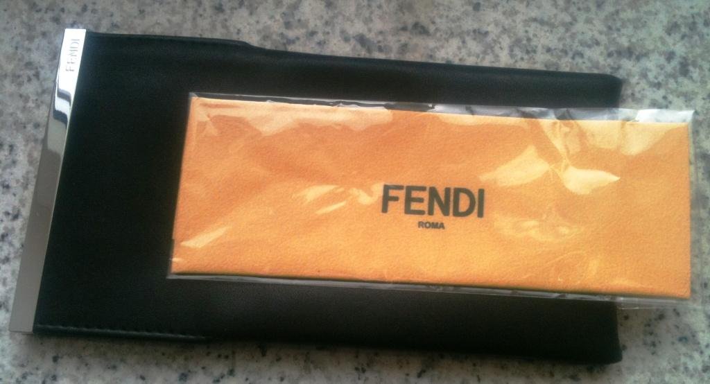 Puzdro na prírodnú kožu Fandi