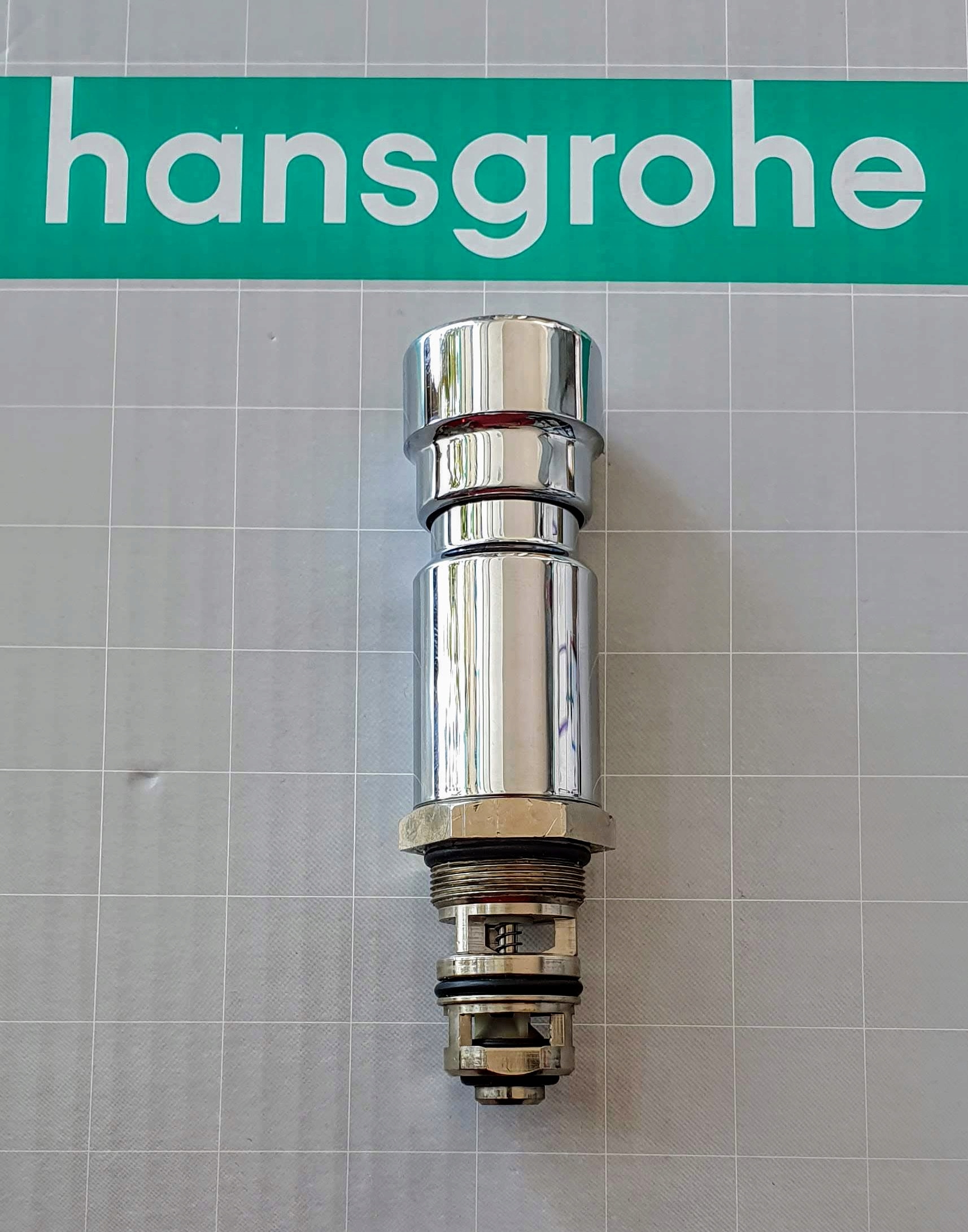 Hansgrohe Prepnite na netopier. Flint. - 13971000