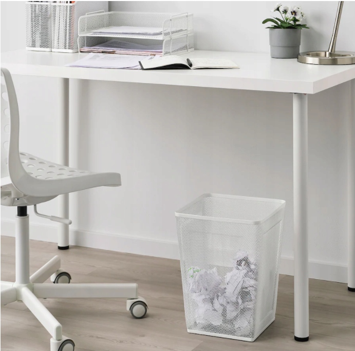 Odpadky z bieleho ikea dronjs