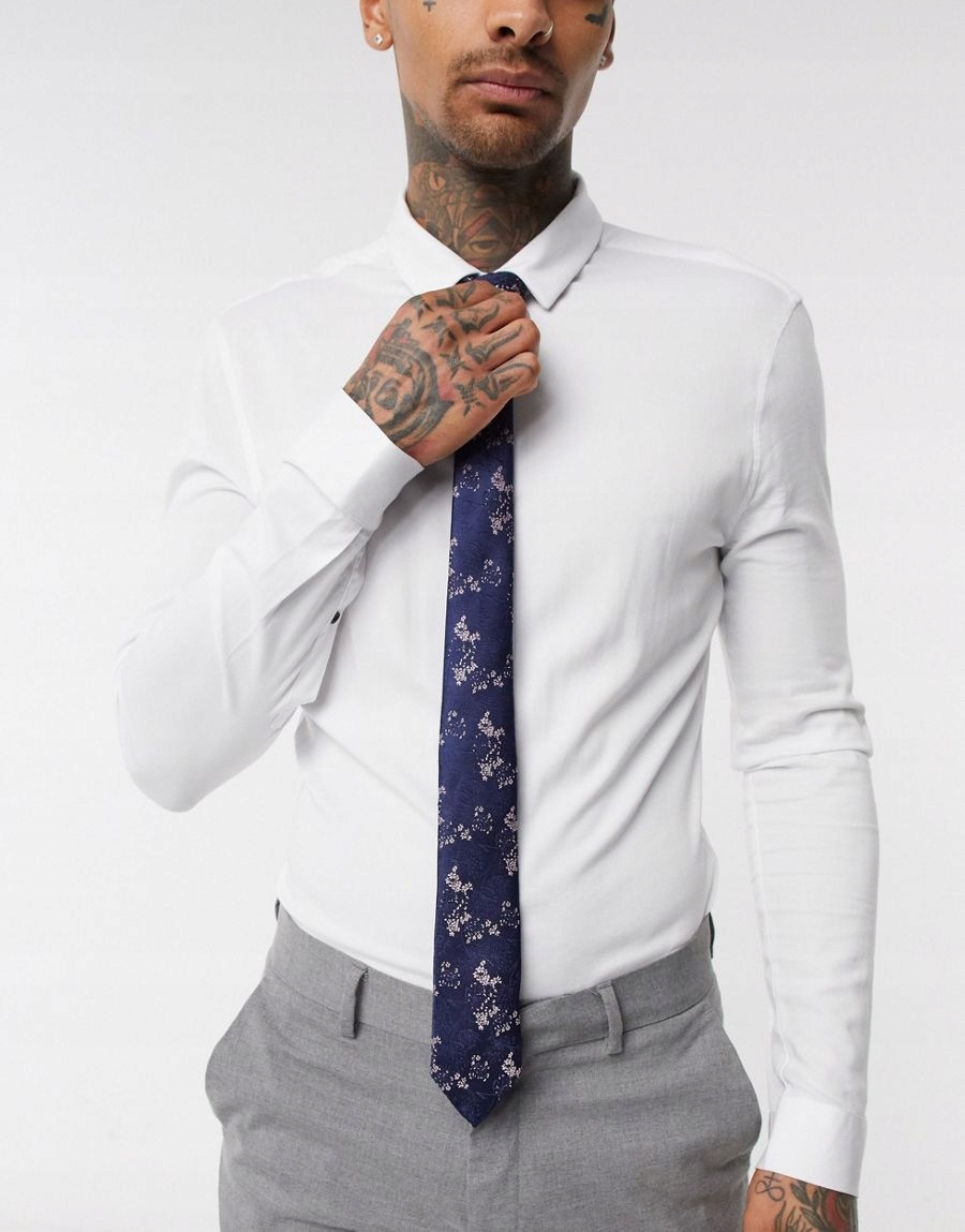 Úzka kravata, ružový polyester, ružová