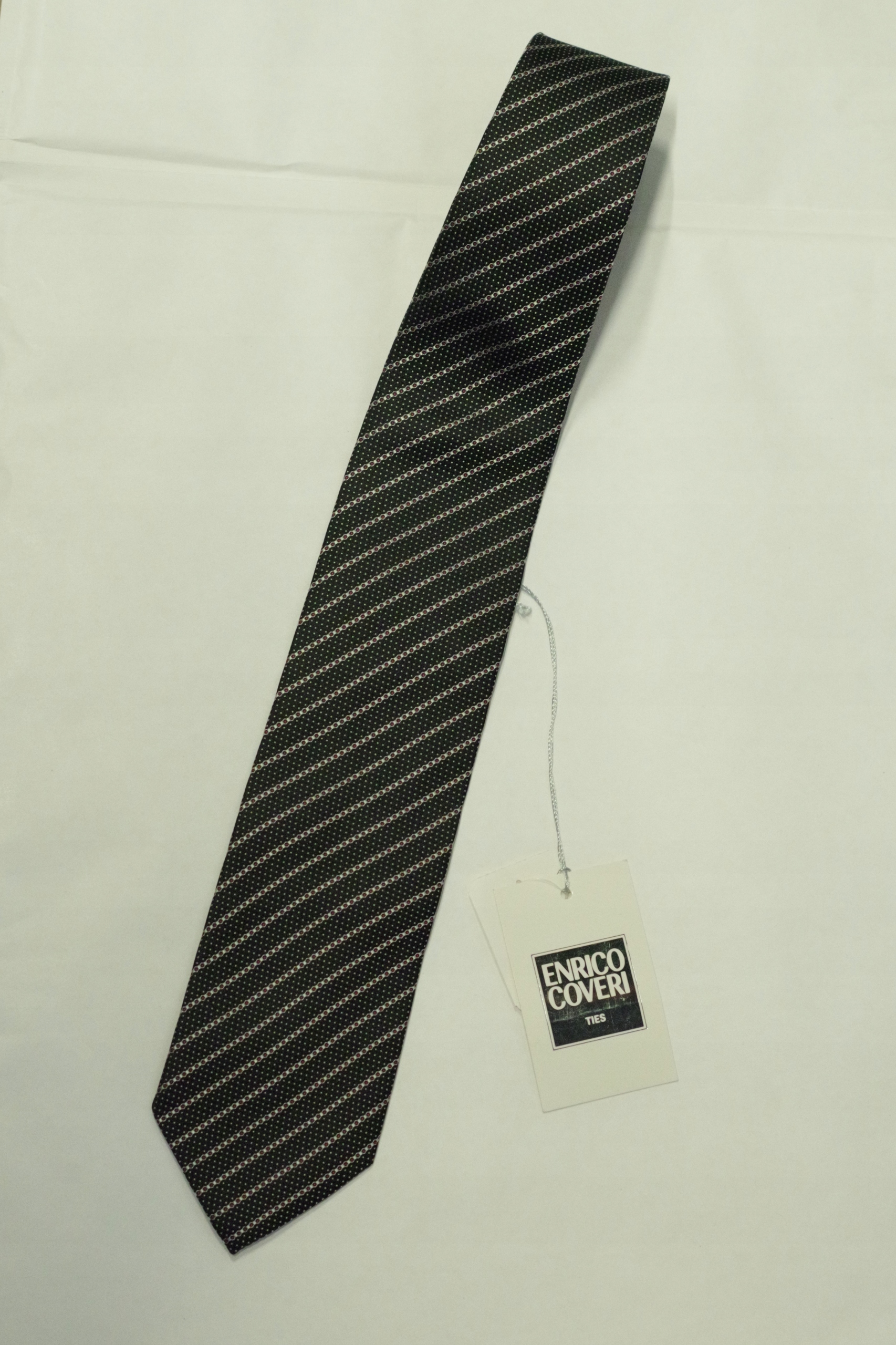 Úzka kravata nafta Tristin Black Polyester
