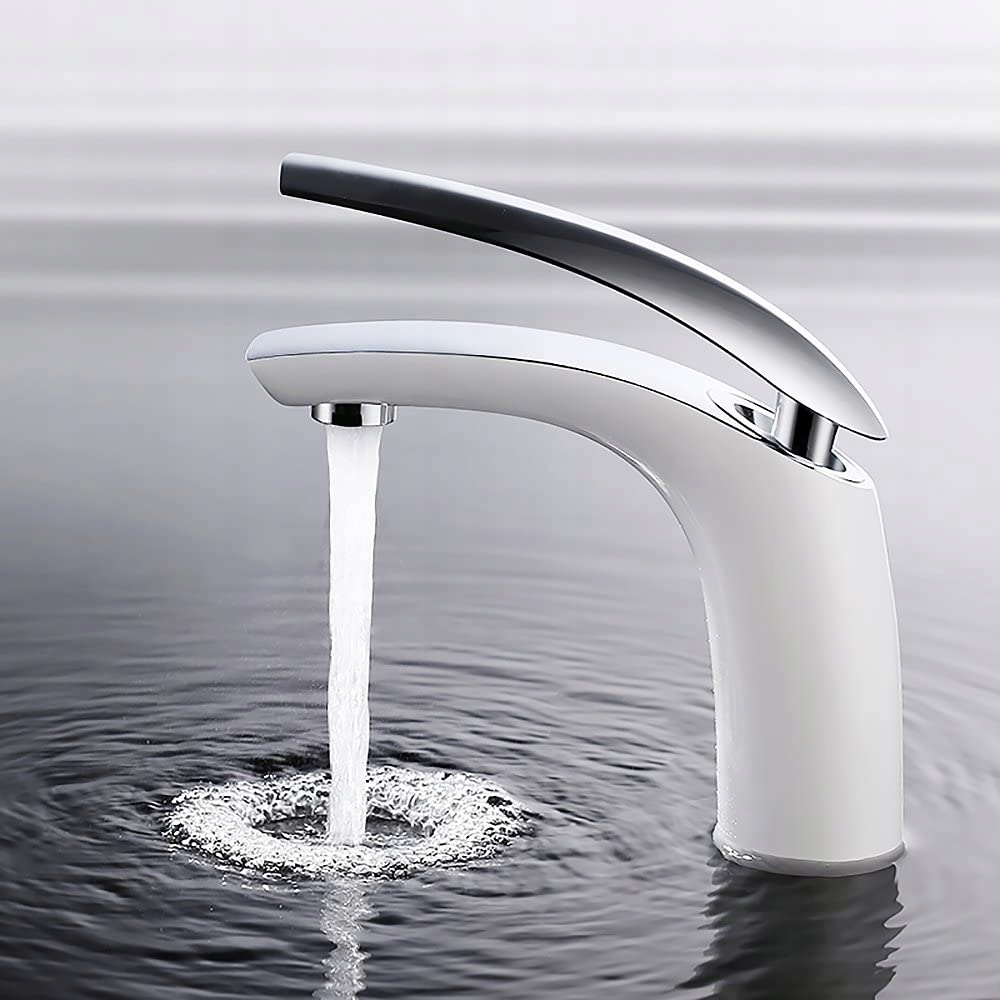 Stojatá kúpeľňa Basin faucet