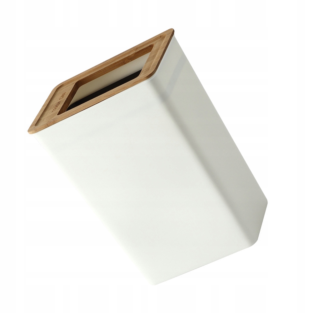 Minimalistické praktické nádoby na odpadky
