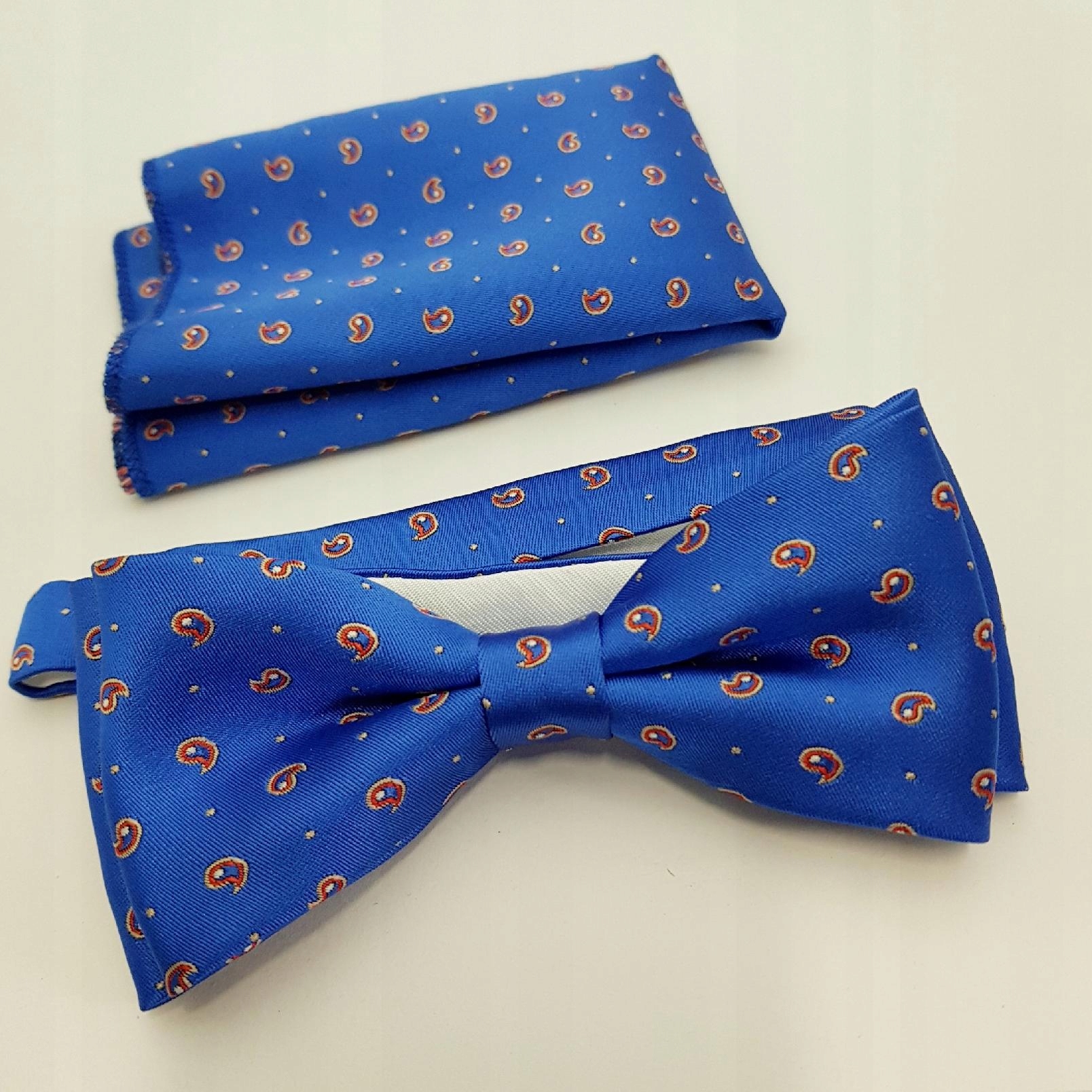 Exkluzívne Paisley Blue, viacnásobné luk