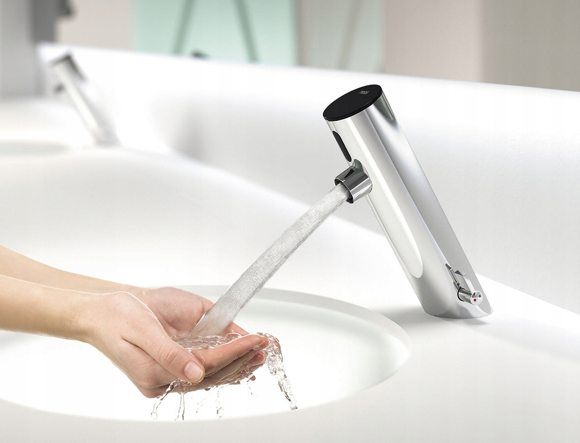 TRES ELEKTRONICKÝ BASICKÝ PRÁVNA FAUCET