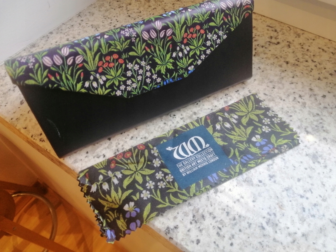 Puzdro William Morris Syntetické okuliare